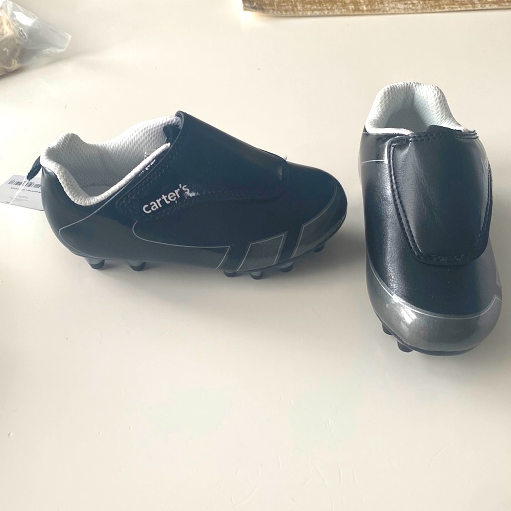 Carters toddler size 7 cleats